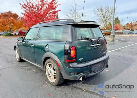 2009 Mini Cooper S Clubman z USA, uszkodzony, nr VIN WMWMM335X9TP92861